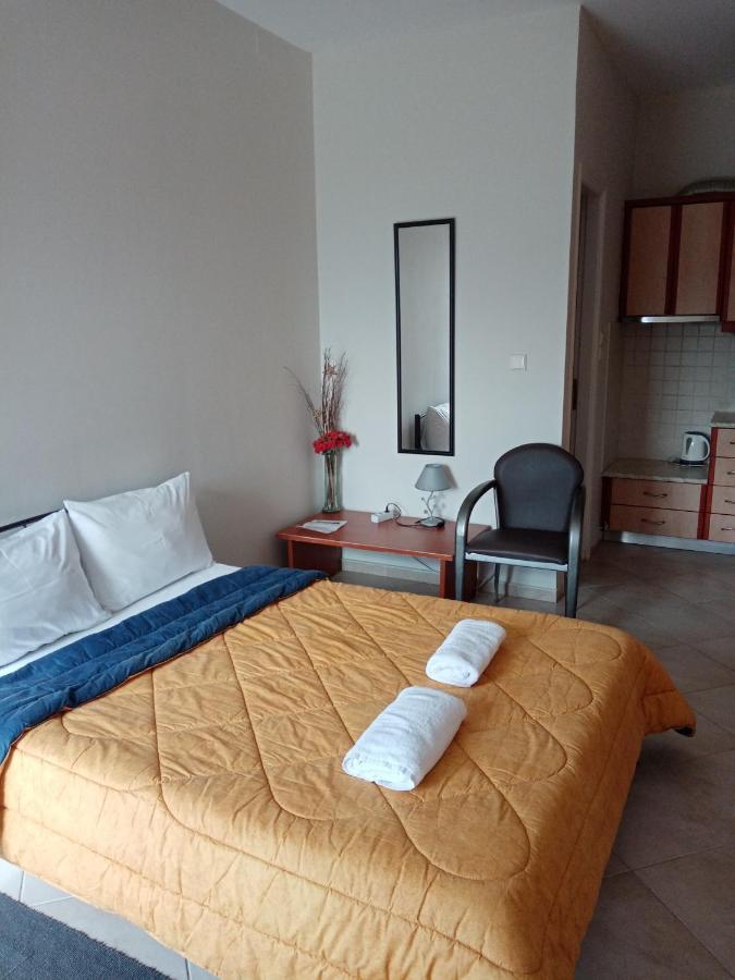 Jusmine Apartments Chalkís Dış mekan fotoğraf